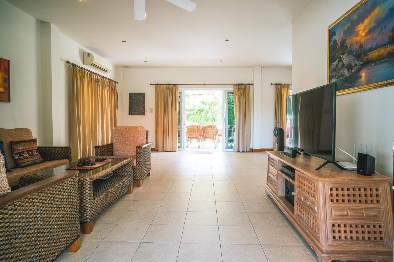 Nordic Tropical Resort Sattahip Extérieur photo