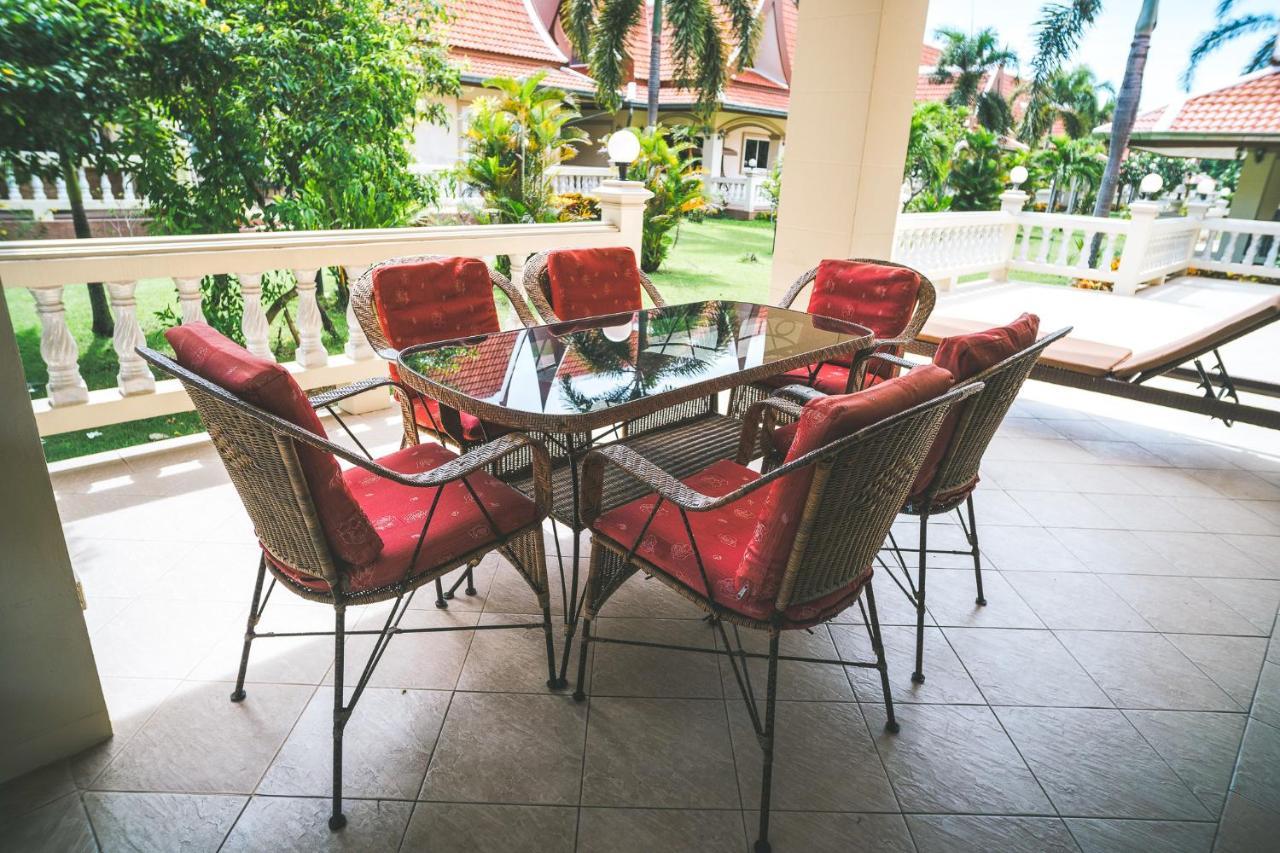 Nordic Tropical Resort Sattahip Extérieur photo